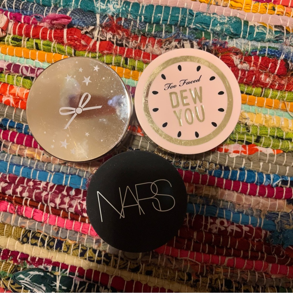 Translucent powder lot/ bundle